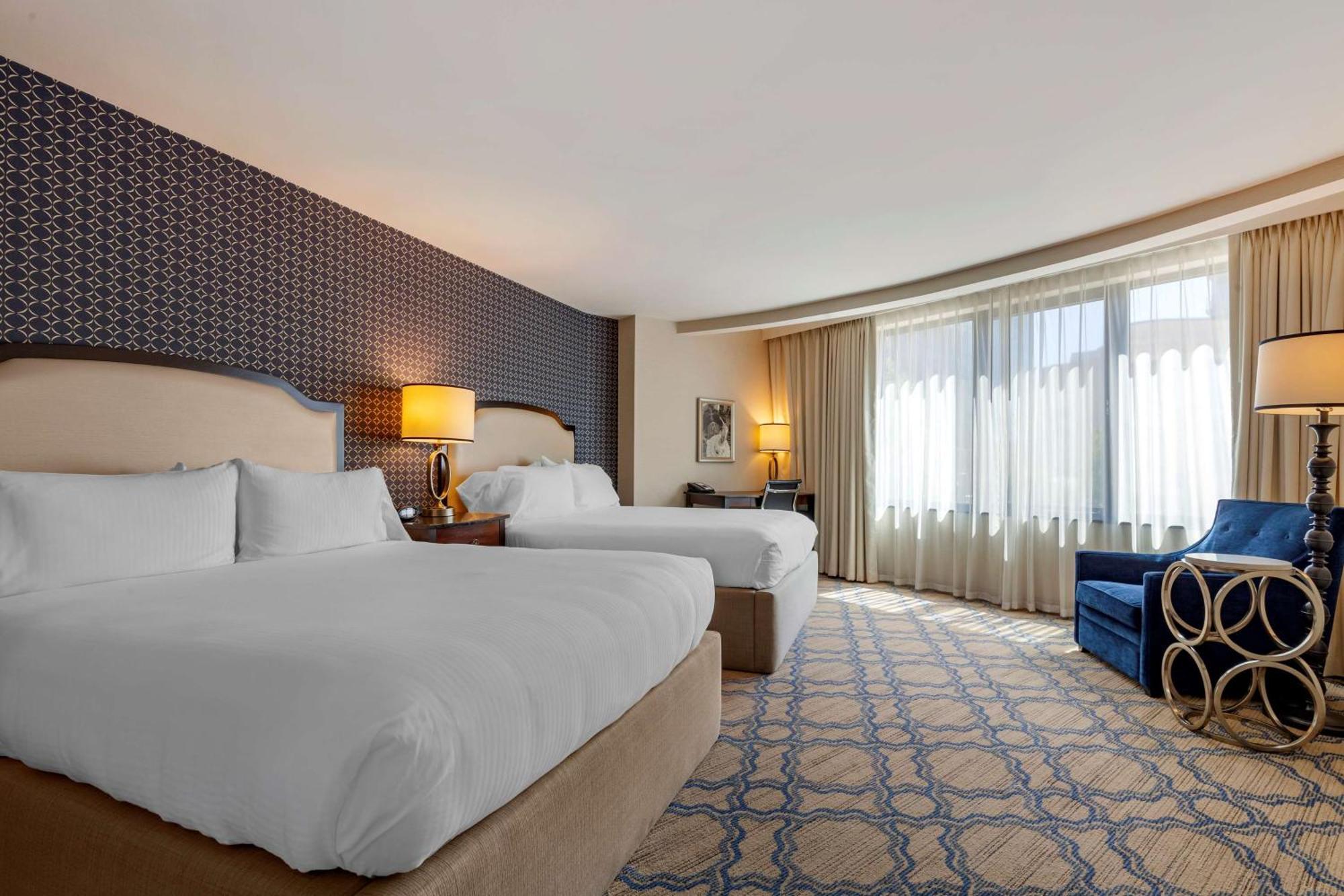 Western Premier Park Hotel 4*