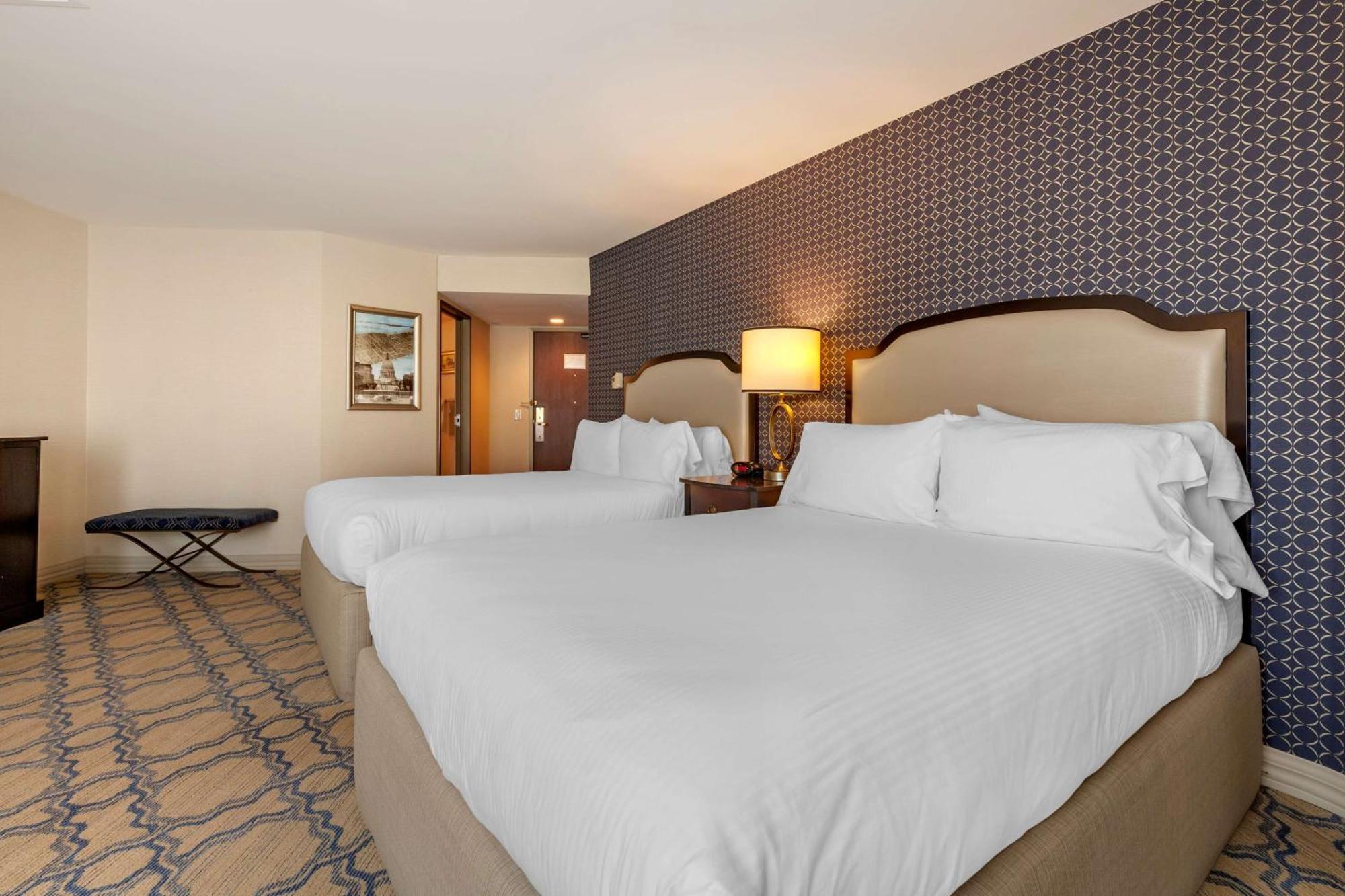 Western Premier Park Hotel Madison